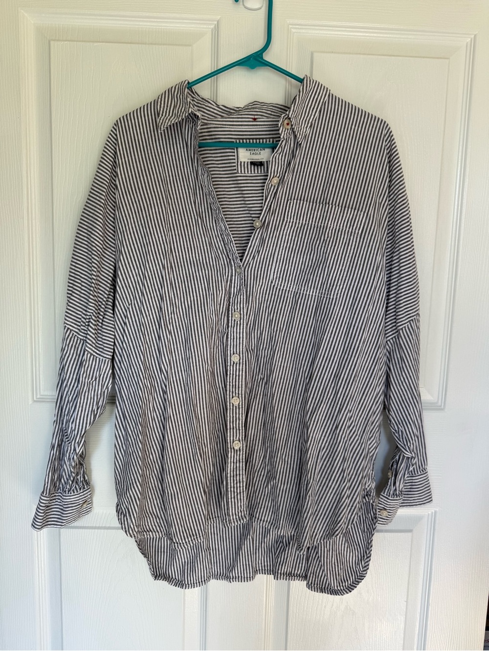 Oversized Casual Striped Button-Up Shirt - Navy & White
